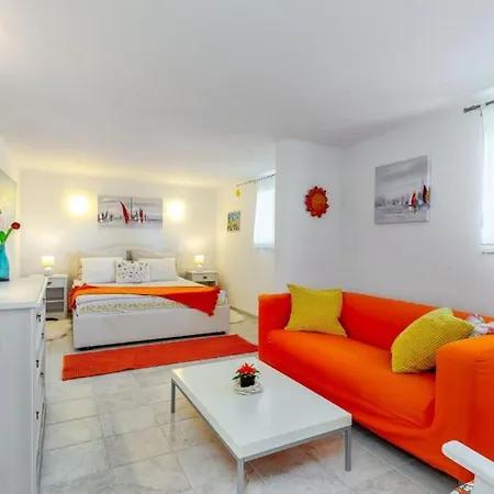 Beautiful Casa Forest Mare In Crikvenica Villa *