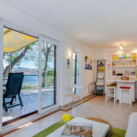 Beautiful Casa Forest Mare In Crikvenica Bakar