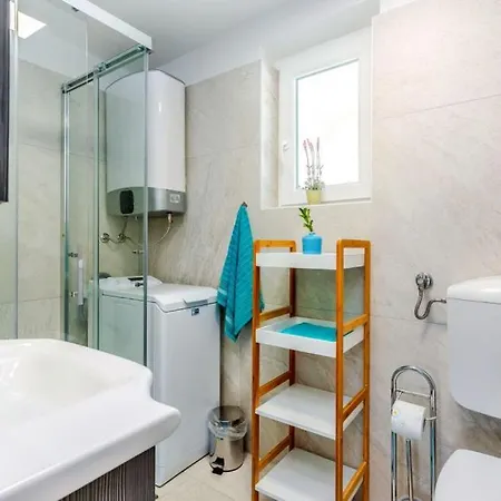 Beautiful Casa Forest Mare In Crikvenica Villa *