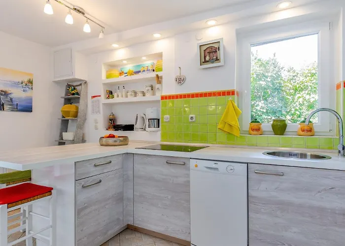 Vila Beautiful Casa Forest Mare In Crikvenica *