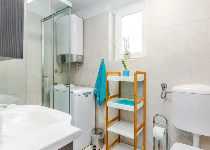 Vila Beautiful Casa Forest Mare In Crikvenica *
